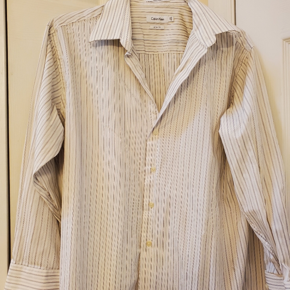 Calvin Klein Slim Fit 17 1/2 32/33 shirt